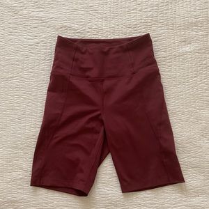 Girlfriend Collective - plum high rise bike short